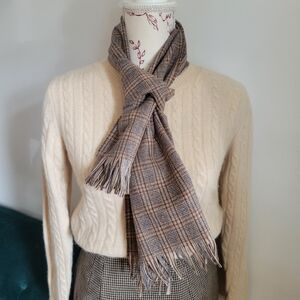 Plaid 100% Wool VINTAGE Scarf for Men Or Women